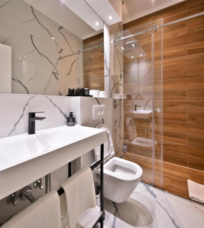 Luxury Galla Apartments In The City Center Σαράγεβο Εξωτερικό φωτογραφία