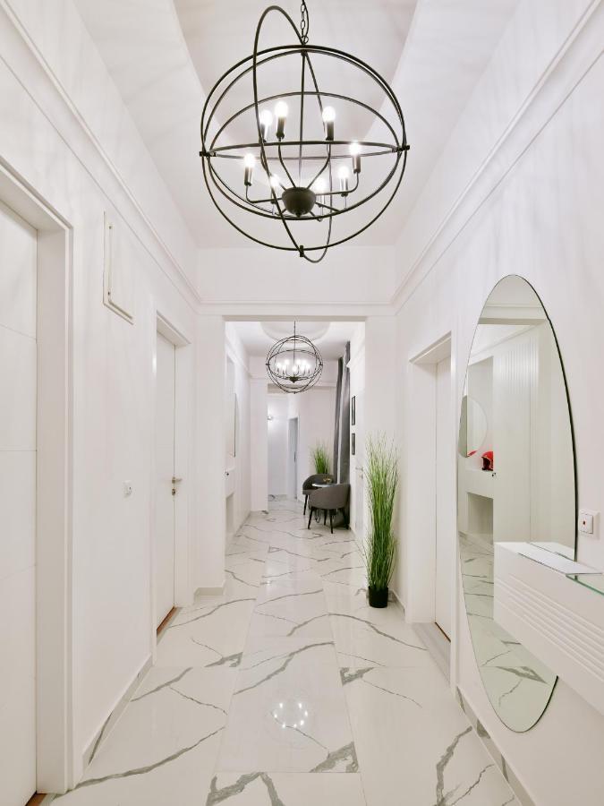 Luxury Galla Apartments In The City Center Σαράγεβο Εξωτερικό φωτογραφία